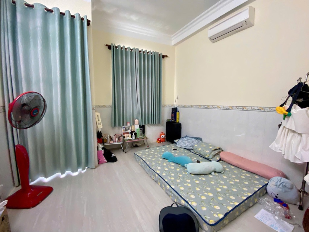 NHÀ MỚI HXH - CÁCH CHỢ PHẠM VĂN HAI 300M - 4 TẦNG. SỔ ĐẸP, CHỈ 6.X T.Ỷ - Ảnh 1